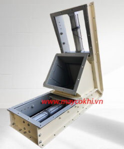 Vee slide Valve